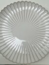 Petali Charger Plate with Scalloped Edge