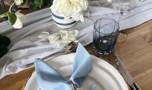 Fleur place setting